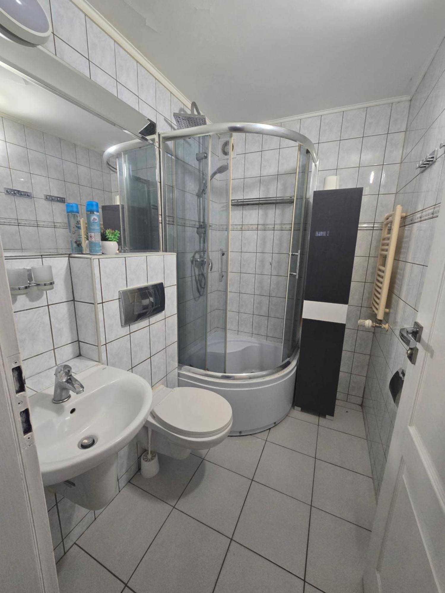 Hotel Dworek Wrocław Zewnętrze zdjęcie