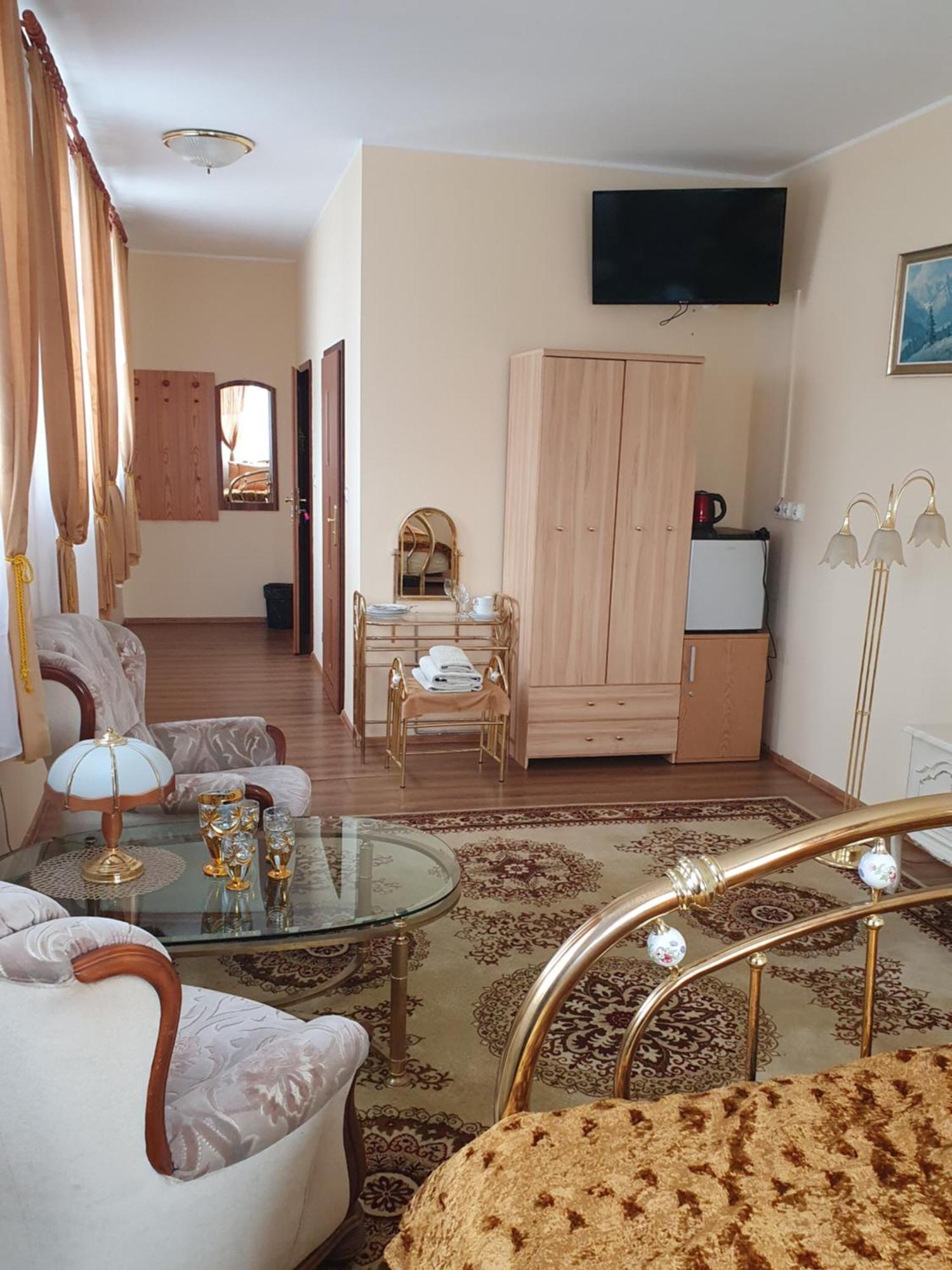 Hotel Dworek Wrocław Zewnętrze zdjęcie