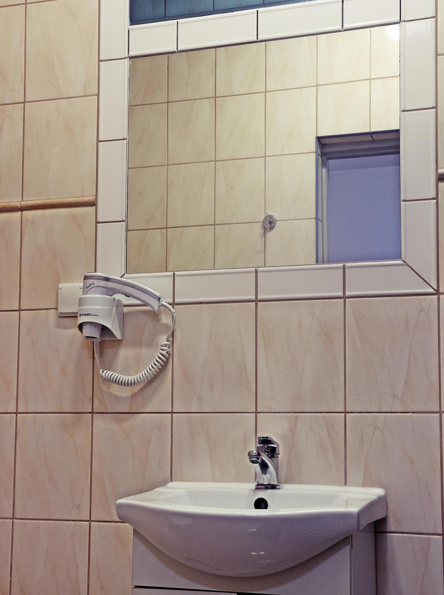 Hotel Dworek Wrocław Zewnętrze zdjęcie