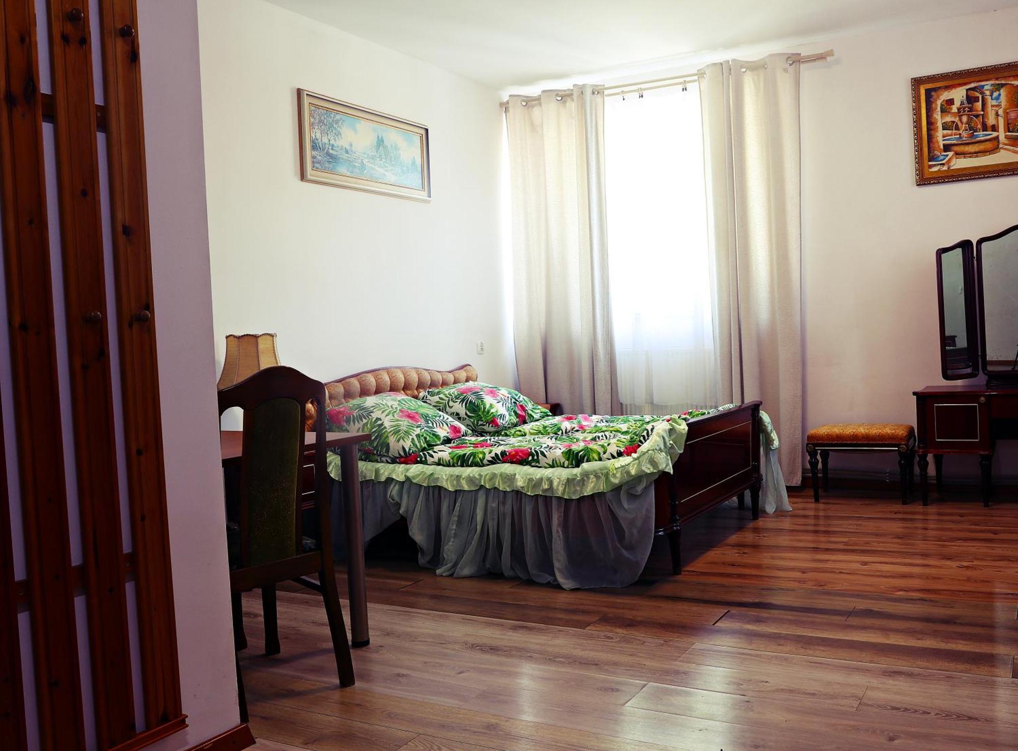 Hotel Dworek Wrocław Zewnętrze zdjęcie